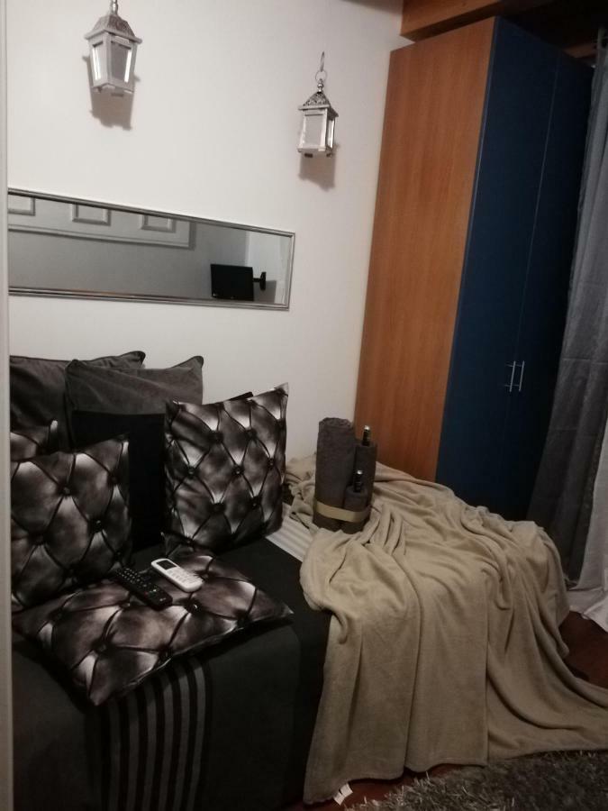 Garda House Sandra Bagian luar foto