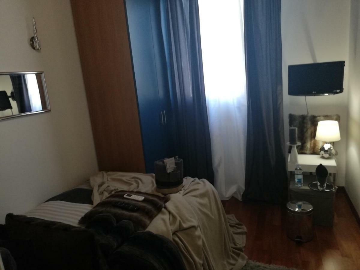 Garda House Sandra Bagian luar foto